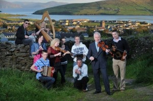 dingle tradfest - musique - irlandaise - Irlande - montagne - kerry - tourisme - festival - randonnée - groupe